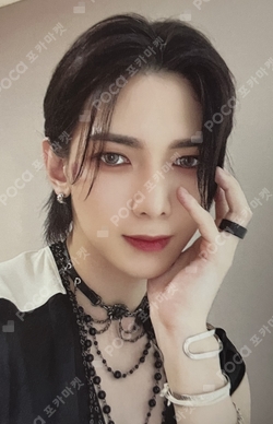 ATEEZ YEOSANG 2024 ATINY FC 5TH MEMBERSHIP KIT PHOTOCARD