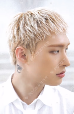 THE WORLD EP.2 : OUTLAW PLATFORM VER. MINGI photocard image