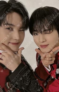 2025 ONF CONCERT [THE MAP:STRANGER’S PATH] HOODIE WINDBREAKER JACKET Unit photocard image
