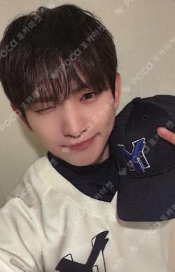 RE: Full of Youth Hellolive shop LEW photocard image