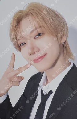 2025 TEN CONCERT 1001 MOVEMENT ‘STUNNER’ IN SEOUL FORTUNE SCRATCH SET