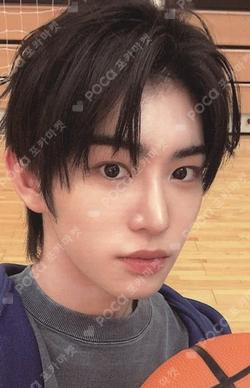 Kick Out, Flip Now! Gym Cabinet Ver. Minje photocard image