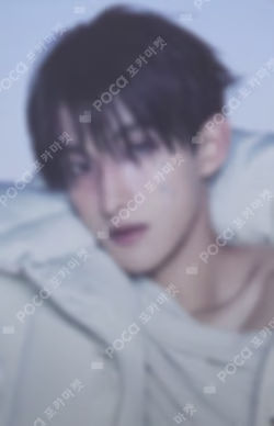 HAPPY BURSTDAY POP-UP STORE PHOTOCARD HOLDER DK photocard image