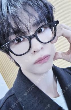 FIND THE ORBIT IDOUSTAGE SERIM photocard image