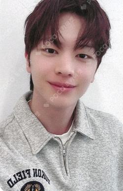 EXHIBITION : Look Closely EVERLINE LUCKY DRAW YOOK SUNGJAE photocard image