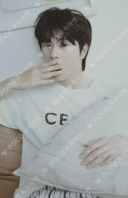 2024 YOOK SUNG JAE 1ST FAN MEETING [육성재 개인전 : Look Closely (1995作)] RANDOM TRADING CARD
