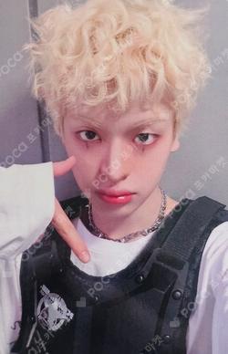 HOUSE OF TRICKY : SPUR OFFLINE EVENT YECHAN photocard image