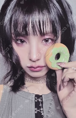 Girls Will Be Girls PLATFORM ALBUM_POCAALBUM B VER. YEJI photocard image