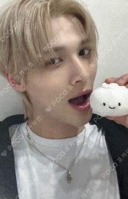 WILD&FREE EVERLINE MACKIAH photocard image