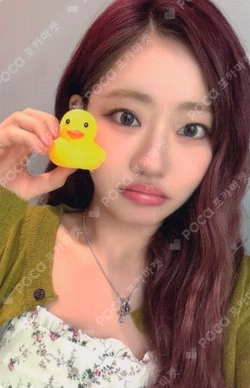 224 KTOWN4U JULIE photocard image