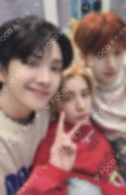 BOYNEXTDOOR TOUR KNOCK ON Vol.1 HOODIE Unit photocard image