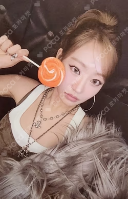 224 KEYCHAIN Ver. JULIE photocard image