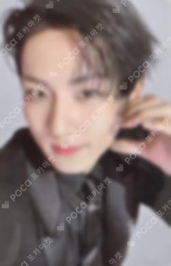 ENHYPEN JUNGWON 的小卡图片