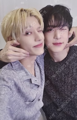 GOLDEN HOUR : Part.3 MAKESTAR LUCKY DRAW Unit photocard image