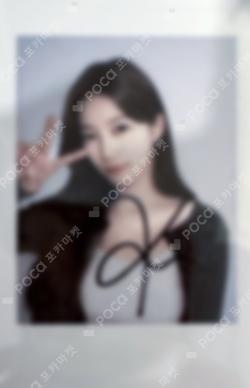 HOT YIZHIYU LUCKY DRAW KAZUHA photocard image