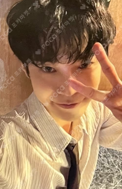 2025 DOYOUNG CONCERT [Doors] SM STORE LUCKY DRAW DOYOUNG photocard image