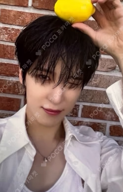 GOLDEN HOUR : Part.3 POP-UP Exclusive YUNHO photocard image