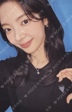 Girls Will Be Girls POP-UP STORE Short Sleeve LIA photocard image