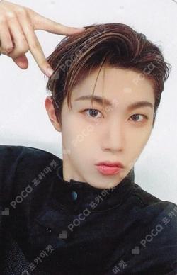 HOUSE OF TRICKY : SPUR MAKESTAR HYUNWOO photocard image