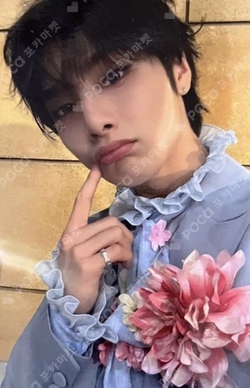 Hollow TOWER RECORDS