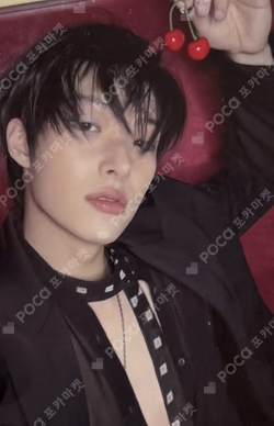 GOLDEN HOUR : Part.3 HEAT Ver. hello82 Exclusive
