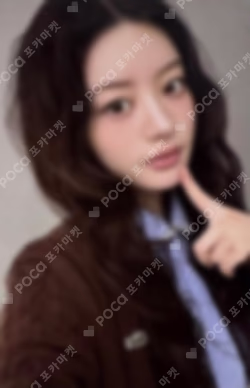 bomb GLLIT ver. MINJU photocard image