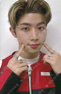 HOUSE OF TRICKY : SPUR JUMP UP HYUNWOO photocard image