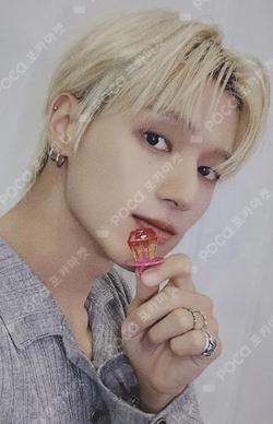 ATEEZ WOOYOUNG photocard image