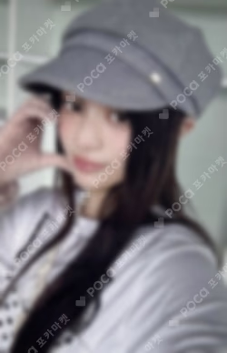 bomb GLLIT ver. UNIVERSAL MINJU photocard image