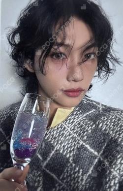 Felix Hollow Version B Concept