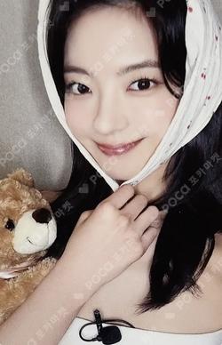 Girls Will Be Girls MAKESTAR LIA photocard image