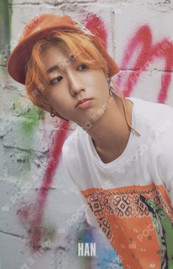 I am WHO HAN photocard image