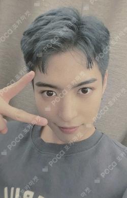 VAMOS JUMP UP HWICHAN photocard image