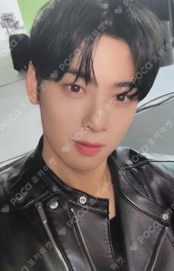 CHA EUN-WOO VR CONCERT : MEMORIES ChaEunwoo photocard image