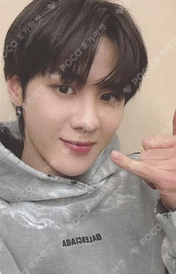 KUN ARTIST BIRTHDAY PARTY CARD