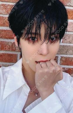 ATEEZ YUNHO photocard image