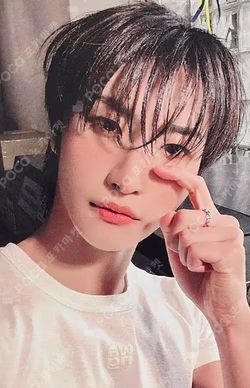 GOLDEN HOUR : Part.3 Hellolive shop