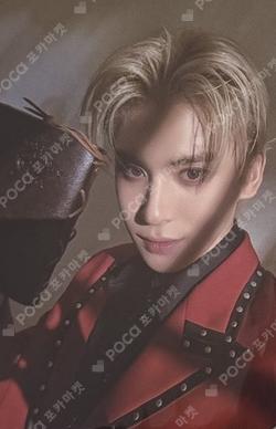 2025 SF9 LIVE FANTASY #5 LOVE DAWN MINI POUCH YOO TAEYANG photocard image