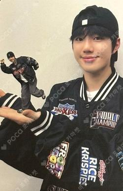 HOT MESS WHOSFAN PARKJIHOO photocard image