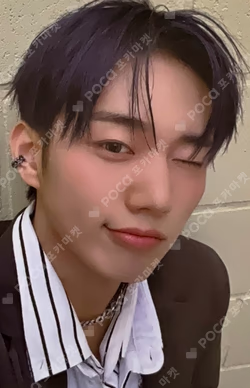 DUH! Pre-Live Stage SHOWCASE LIVE WEVERSE