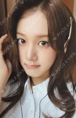 [S] APPLEMUSIC LUCKY DRAW J photocard image