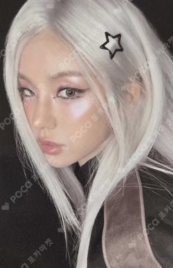 Girls Will Be Girls CASSETTE TAPE Ver. Black Ver. YEJI photocard image