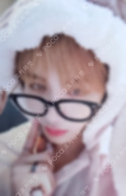 No Genre MUVVE LUCKY DRAW TAESAN photocard image