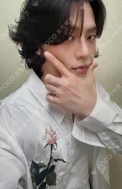 2024 HUTAZONE 24/7 MD REWARD LEE MINHYUK photocard image