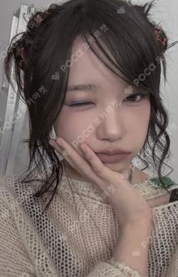 GLASSY 2ND GEN JOYURI photocard image