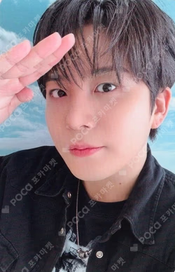 GOLDEN HOUR : Part.3 EVERLINE JONGHO photocard image