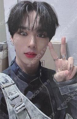 IDENTITY : Challenge YIZHIYU KIMJUNSEO photocard image