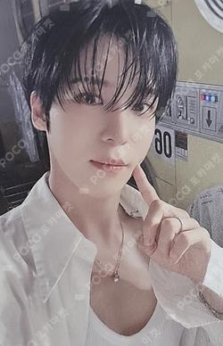 ATEEZ YUNHO photocard image