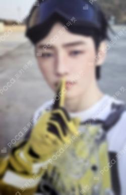 DESIRE : UNLEASH KTOWN4U LUCKY DRAW SUNGHOON photocard image