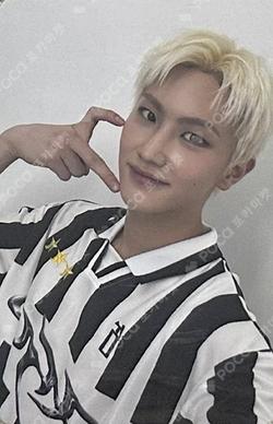 For Real? MILLIONMUSIC TAEHUN photocard image